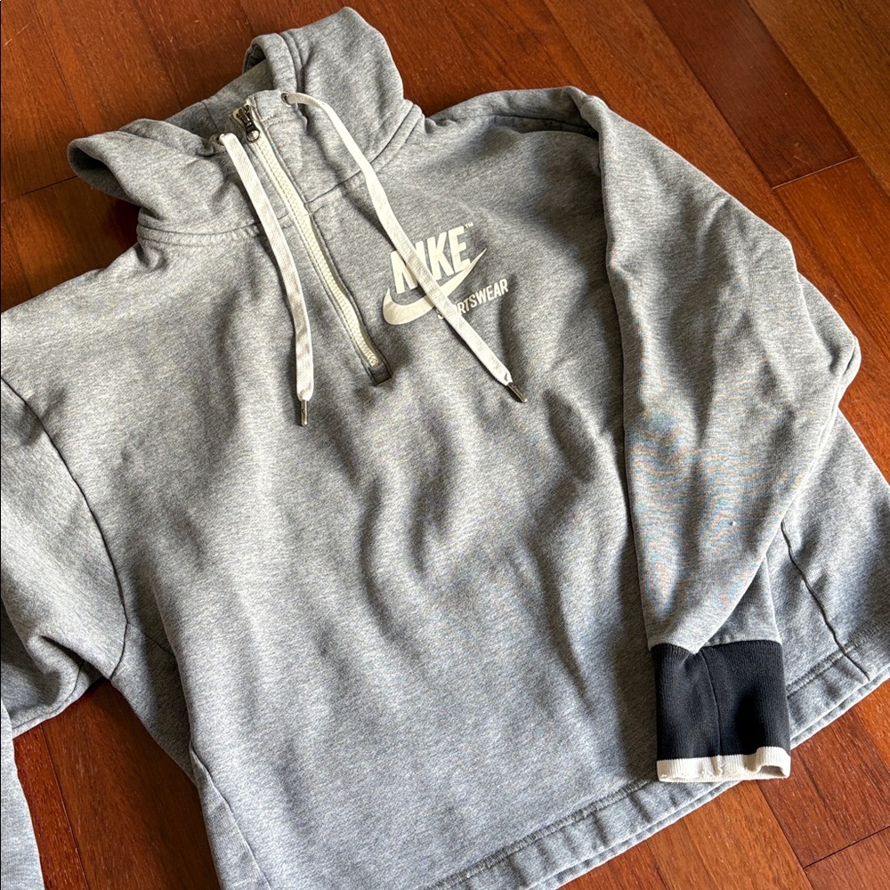 Nike Archive Quarter Zip Oversized Boxy Gray Hoodie Size Small Women’s